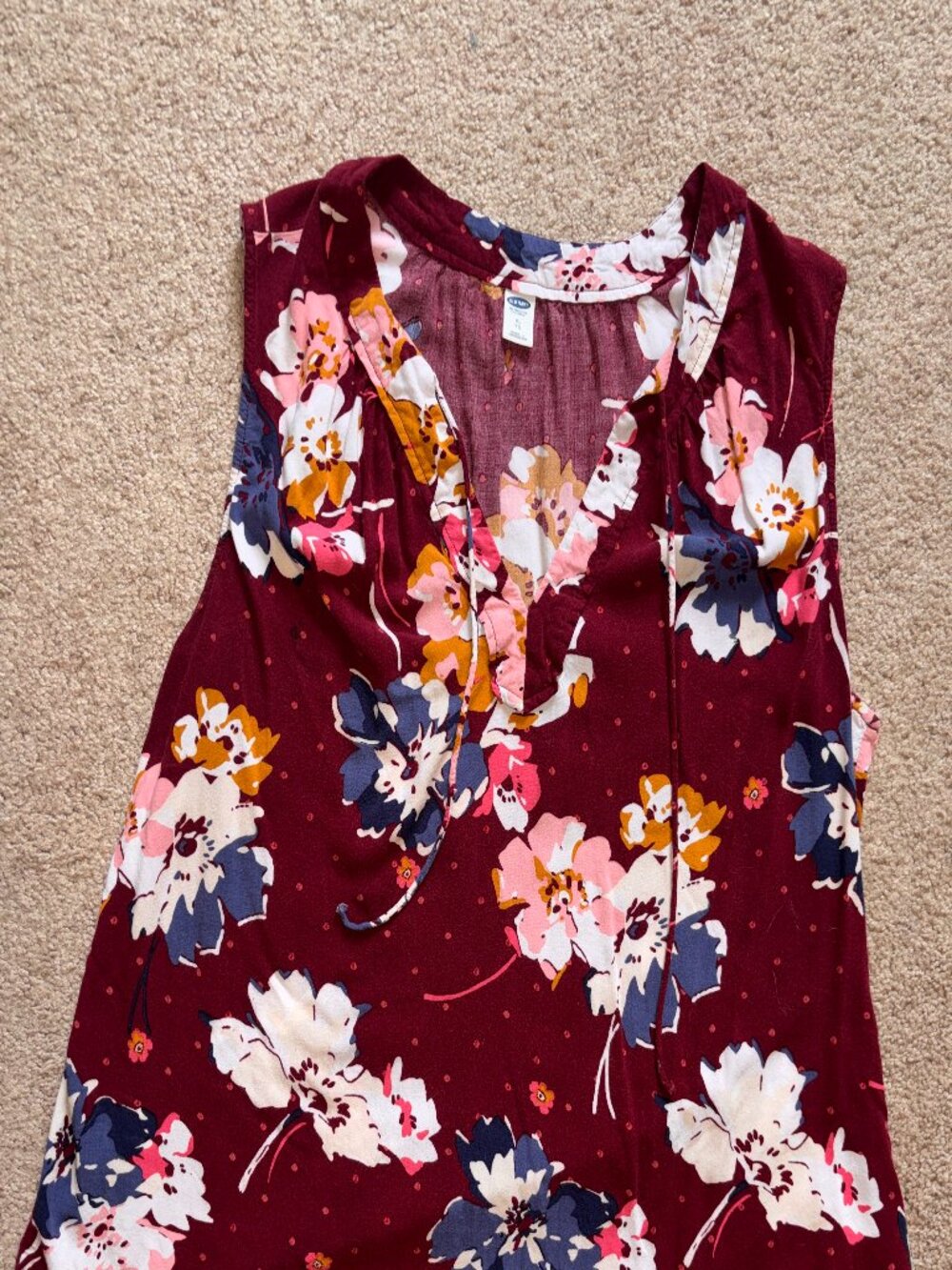 Old Navy Burgundy Maroon Floral Rayon Sleeveless Top XL